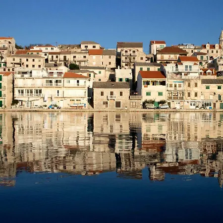 Lejla *